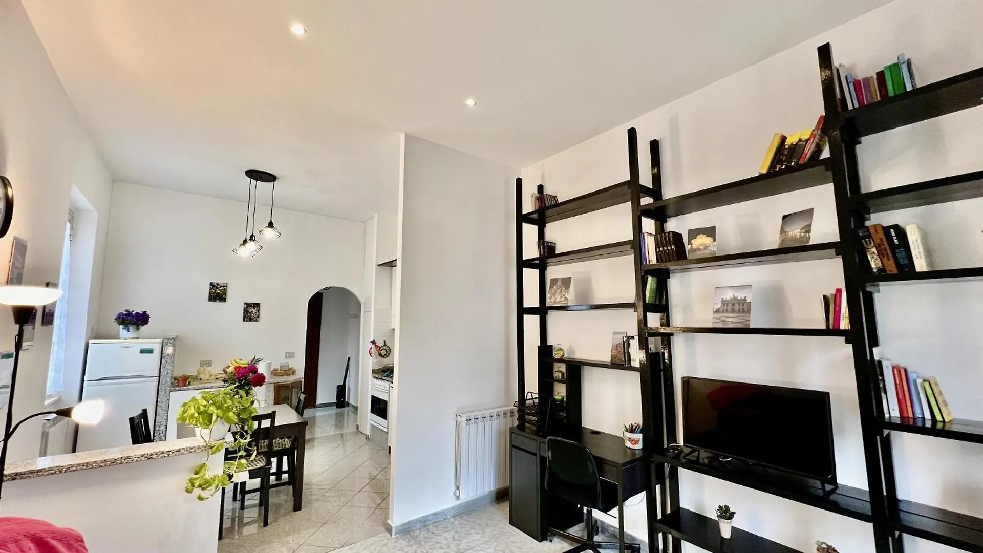 Near Metro Alessandrino Apartment Nonno Gervasio Rom